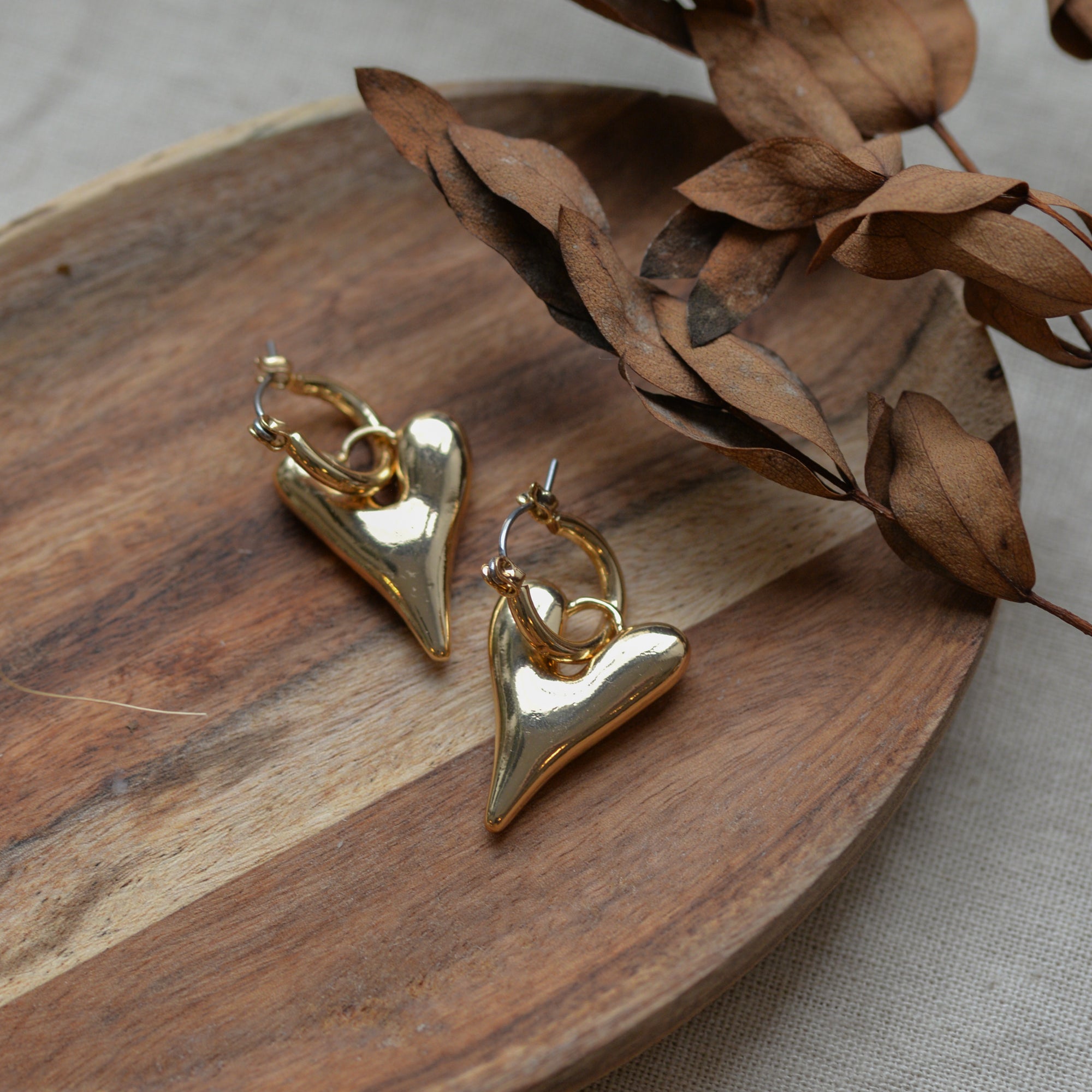 Daria Puff Heart Hoop Earrings / Gold and Silver
