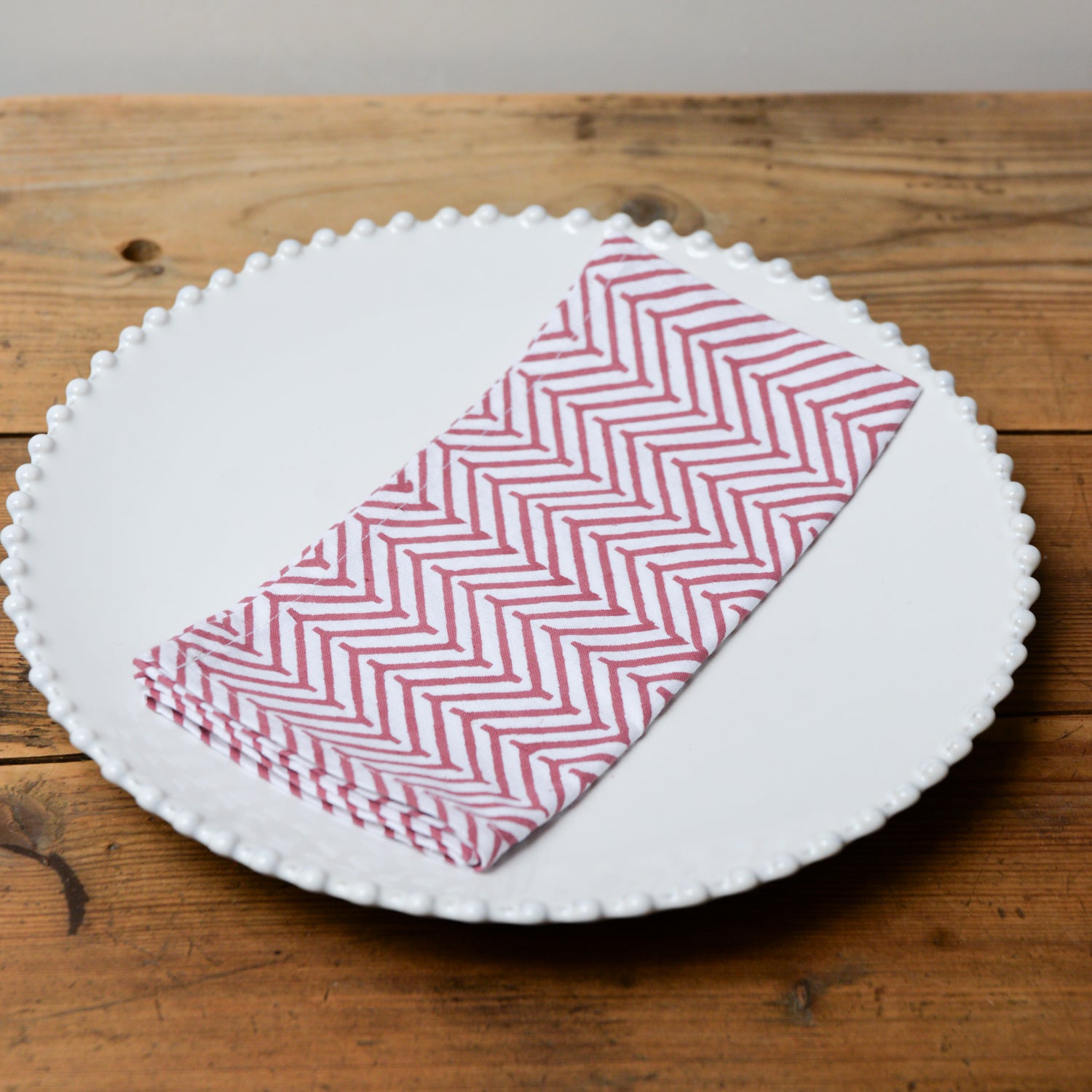 Chevron Print Cotton Napkin / Cherry