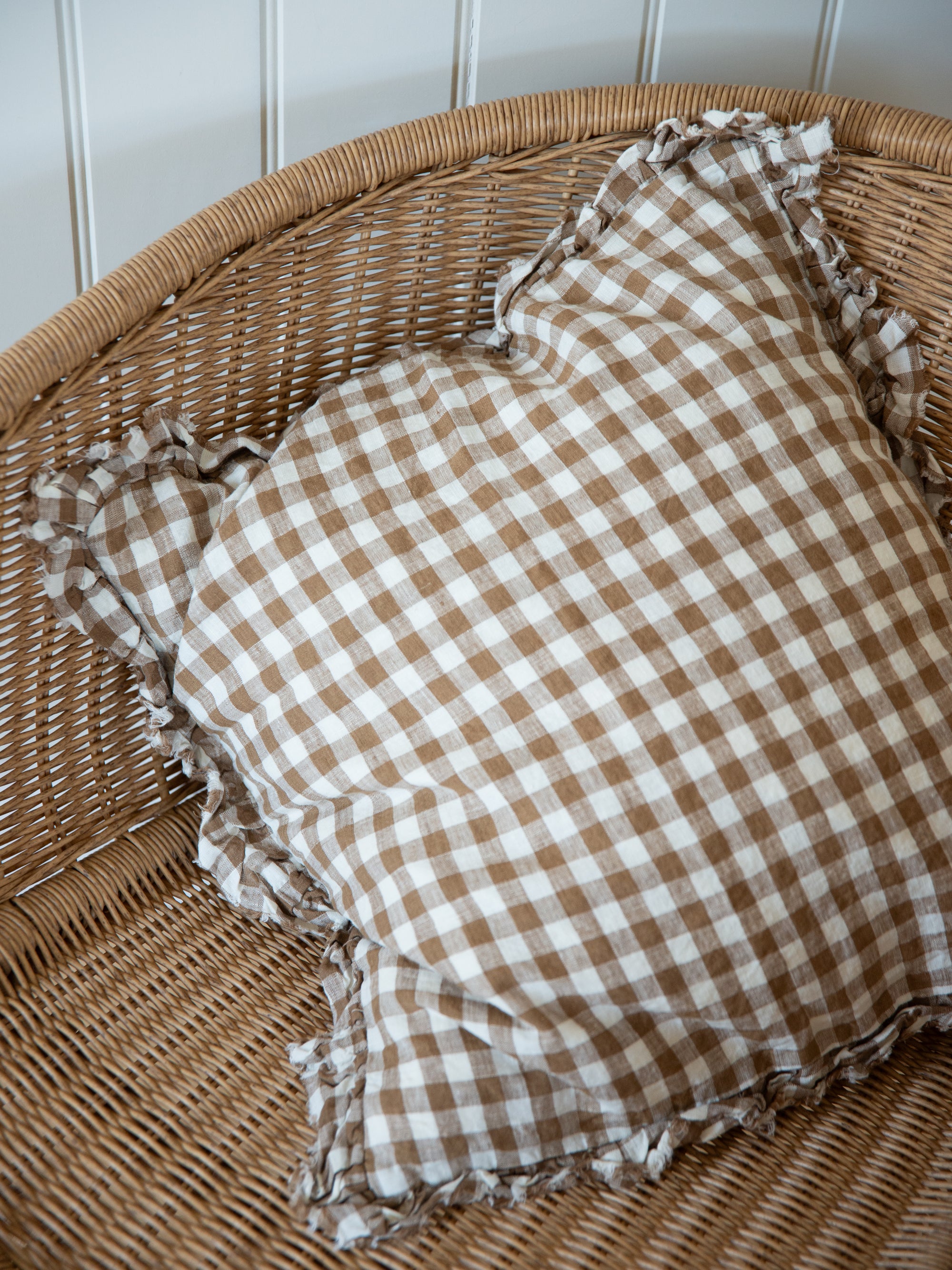 Linen Ruffe Cushion Cover / Brown Gingham / 45 x 45 cm