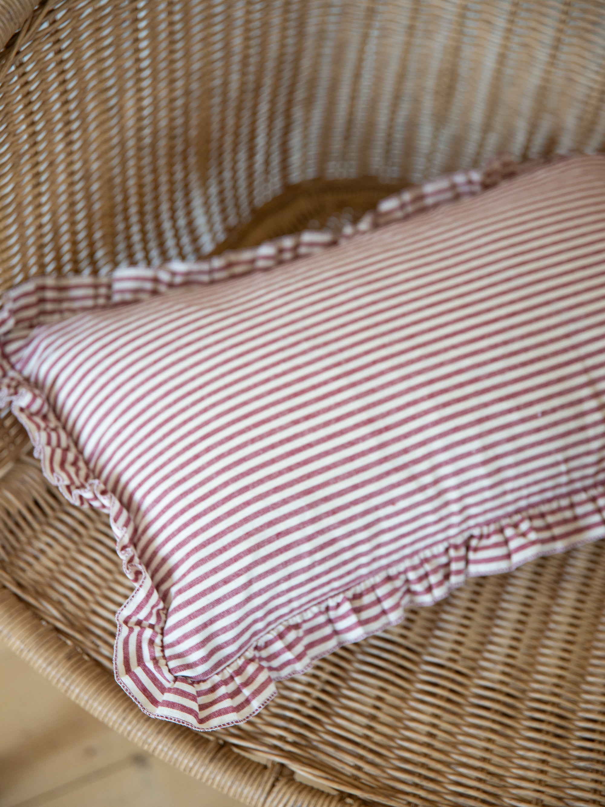 Cotton Ruffle Cushion Cover /Burgundy Stripe / 50 x 30 cm