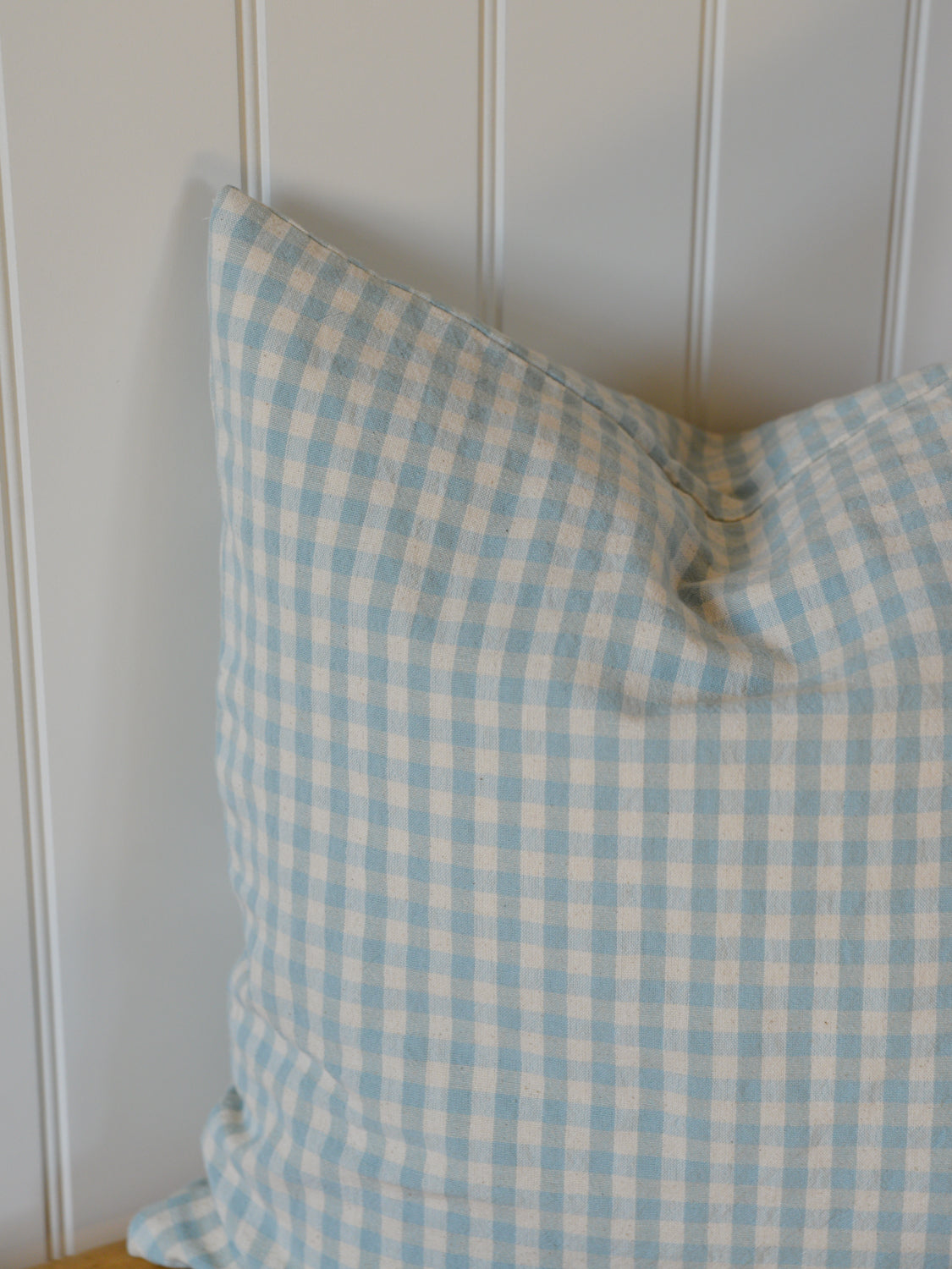 Gingham Cushion / Light Blue