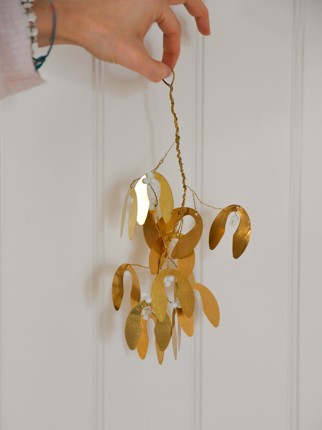 Medium Brass Mistletoe Ornament