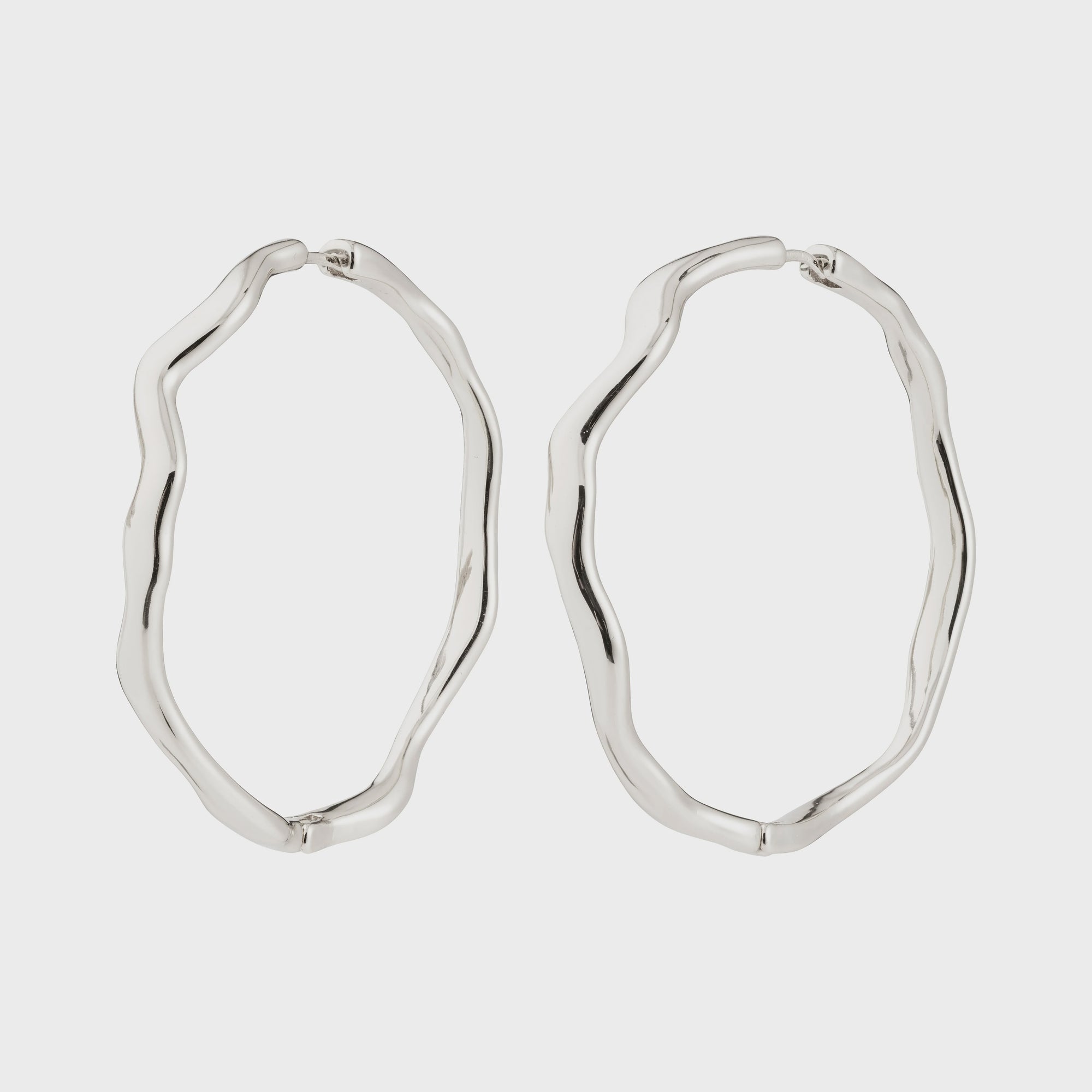 Larkin Large Irregular Hoops / Silver