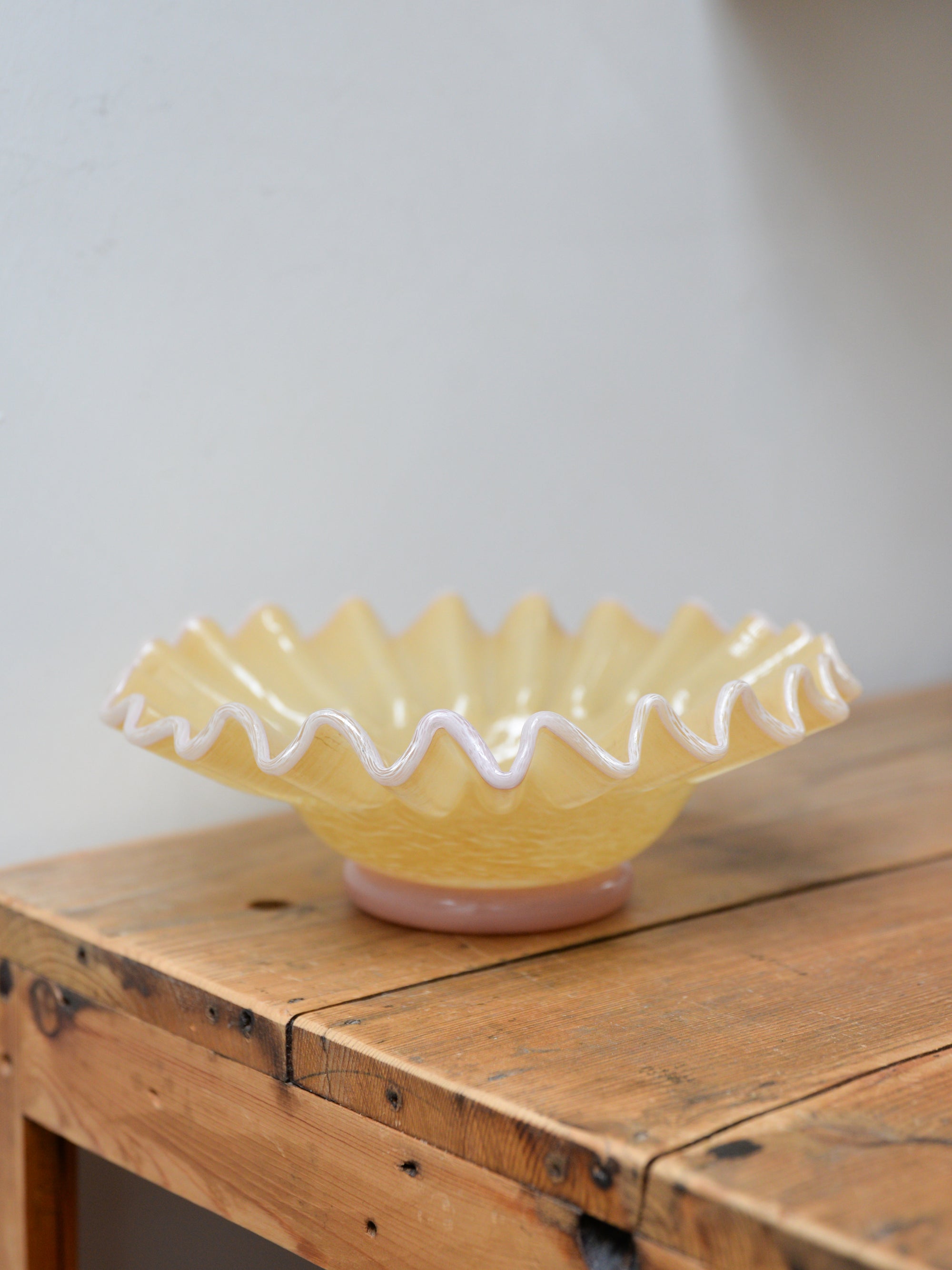Ruffle Glass Bowl / Honey and Lilac