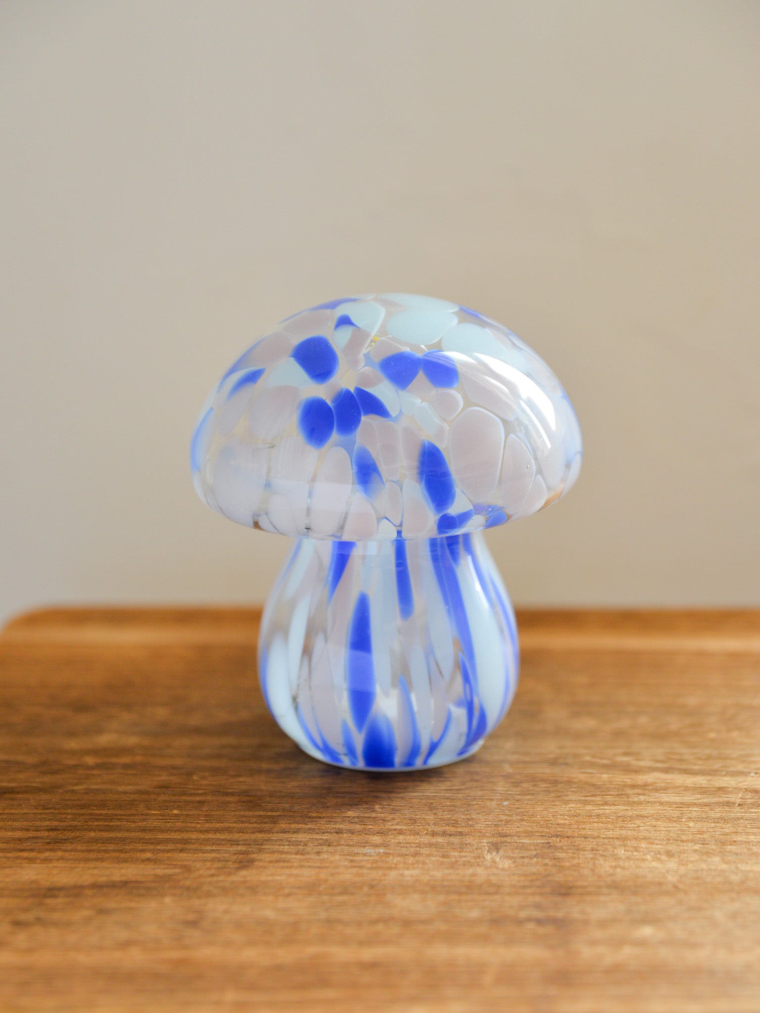 Mushroom Portable LED Lamp / Blue &amp; White