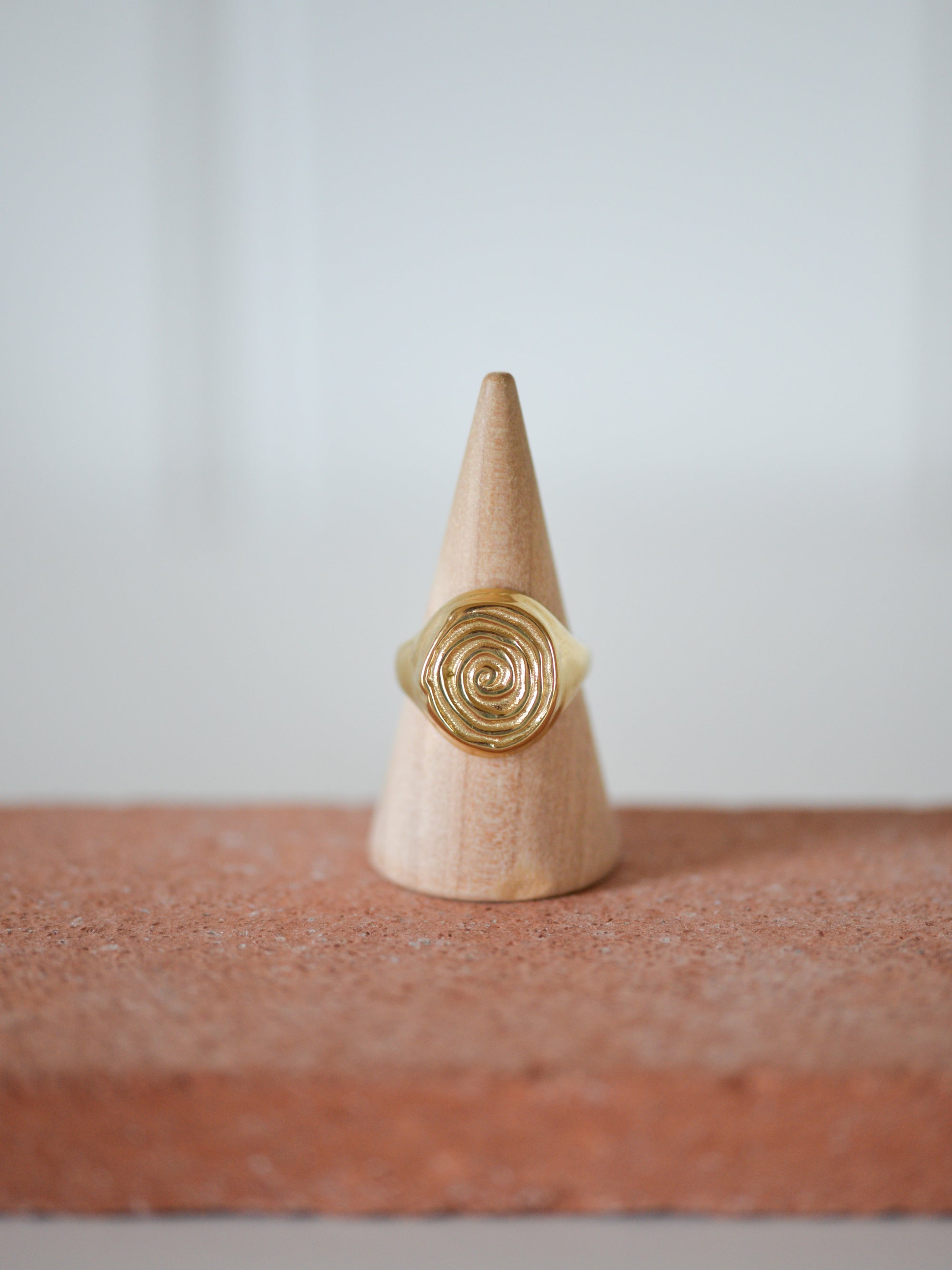 AIR ring gold-plated