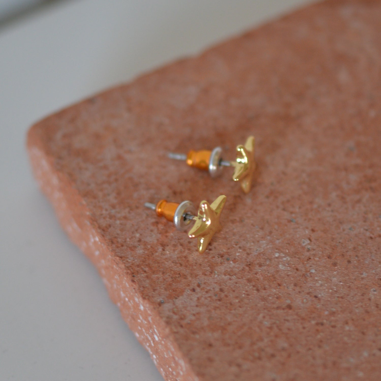 Andre Star Stud Earrings / Gold