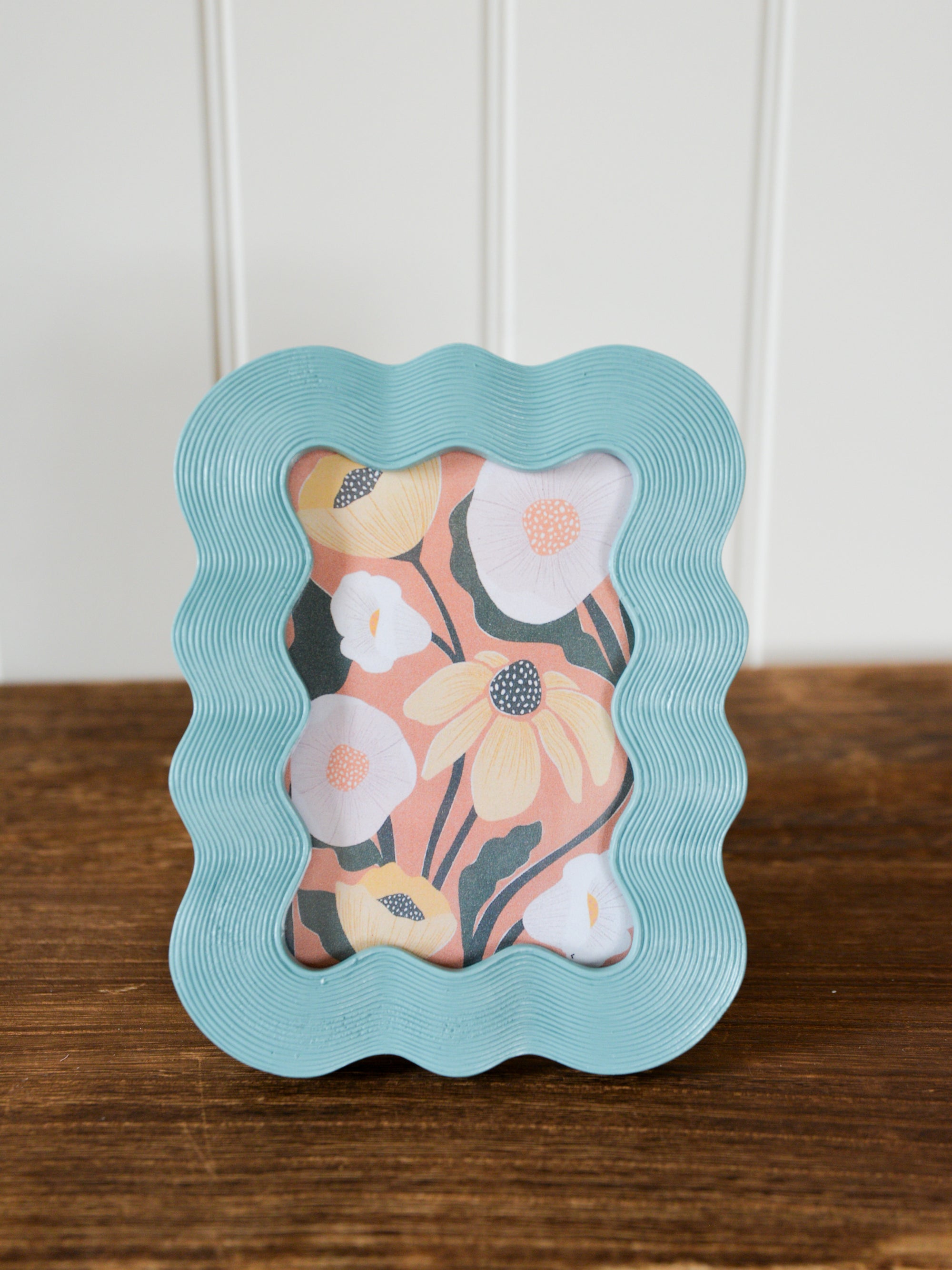 Photograph Frame 4 x 6 /Blue Wave