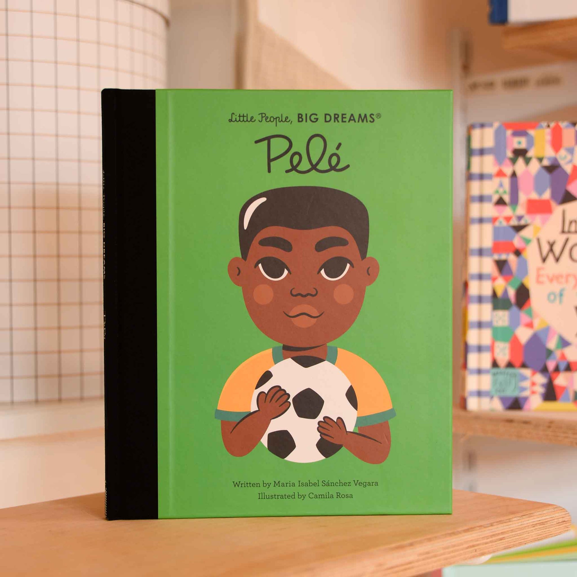 Little People Big Dreams: Pelé