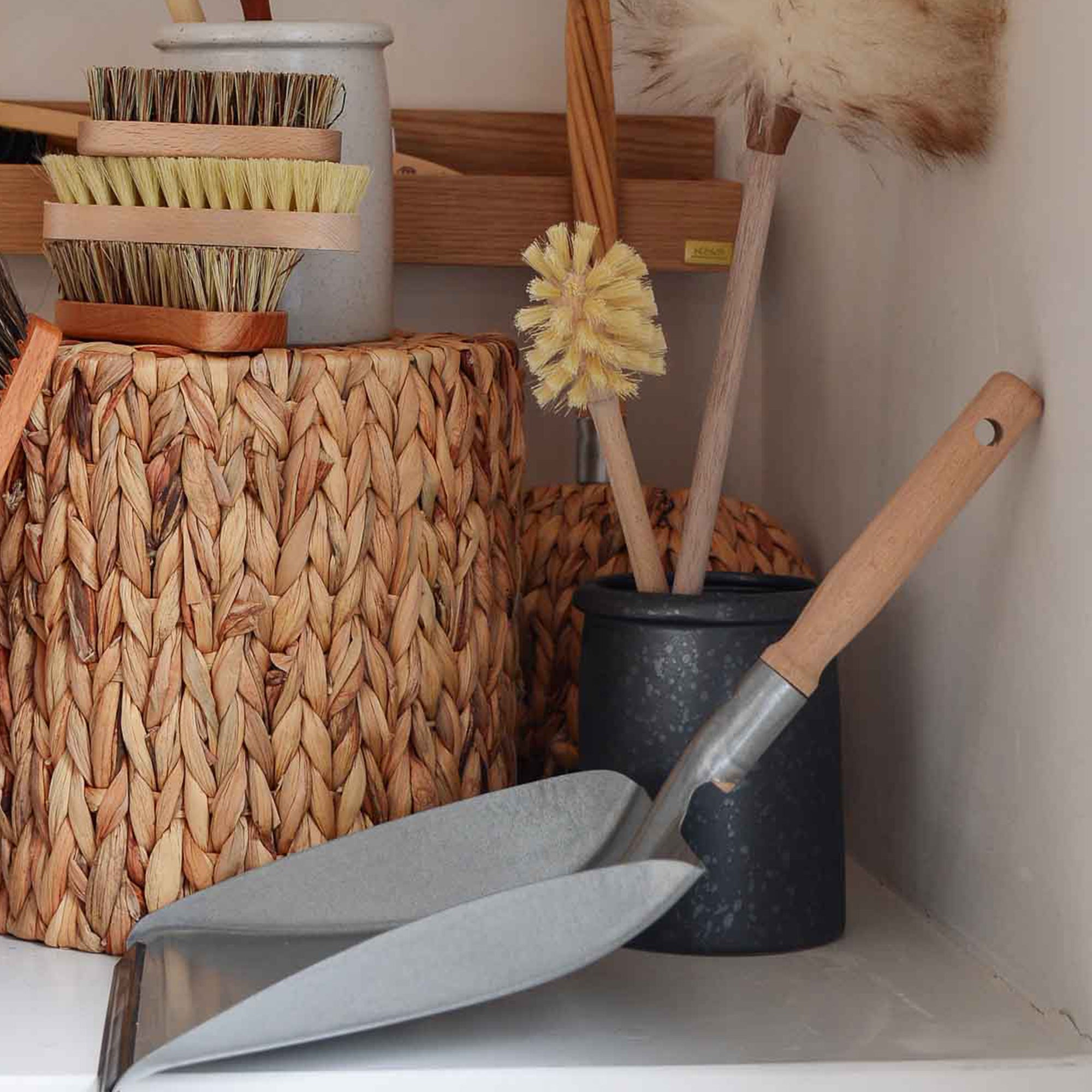 Redecker Dust Pan